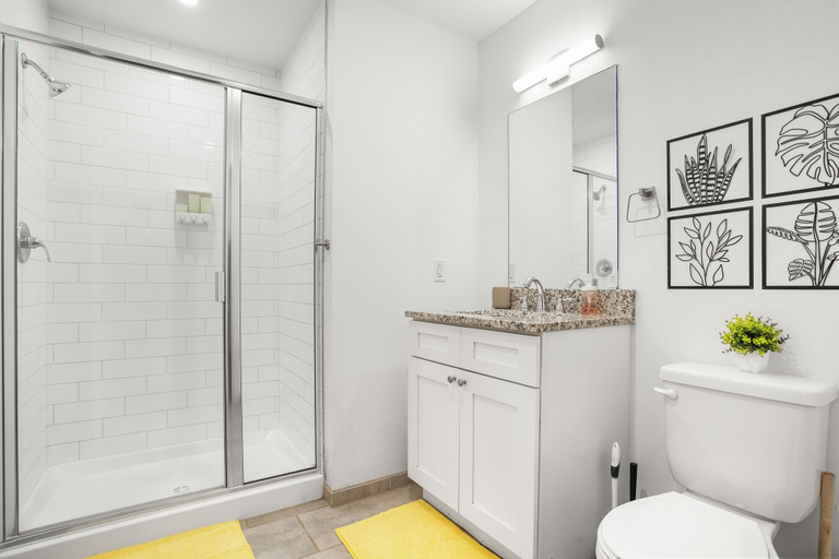 Bathroom 3, CozySuites - William, Allegheny