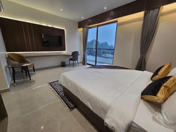 Room 2, HOTEL AYUSHMAN, Varanasi