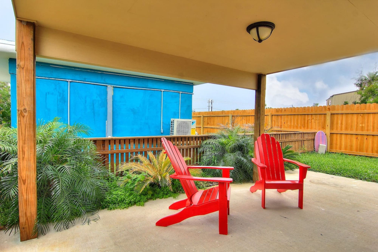 Room 4, Siesta Villa Private Patio Dog Friendly Cottage, Nueces