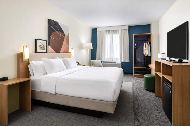 Bedroom 5, Spark by Hilton Sellersburg, Clark