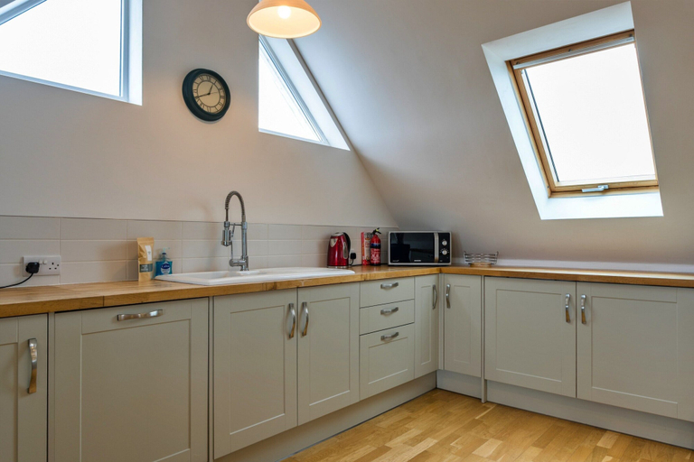 Private kitchen 3, Stunning Broad Haven Beach House, Cornwall