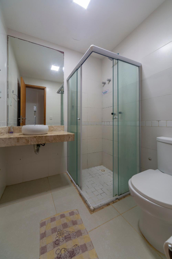 Bathroom 4, Areias de Itacimirim, Camaçari