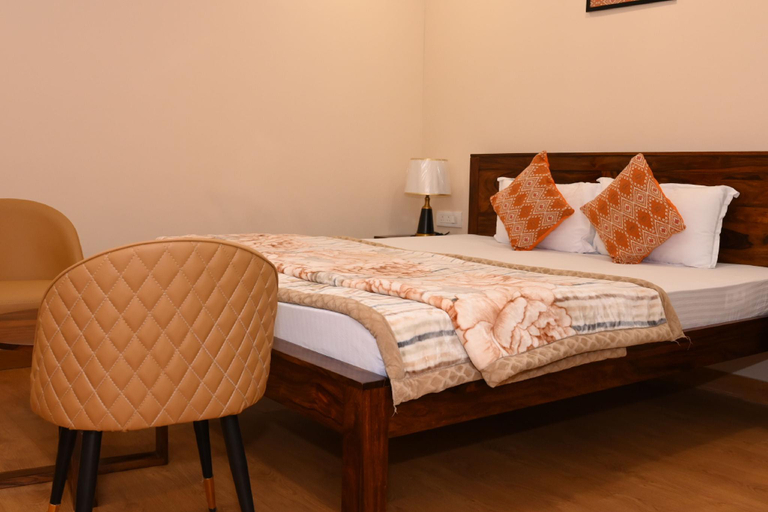 Bedroom, Hotel Divine Ayodhya, Faizabad
