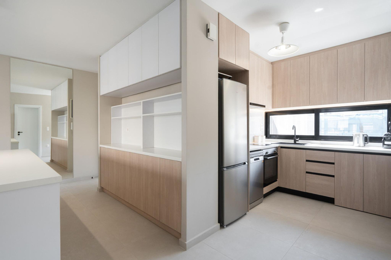 4, LIV - Deluxe 2BD Apartment in Athens, Attica