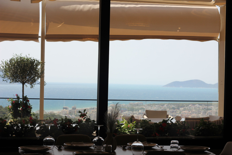 Dining 2, KAÑ Inn & Restaurant, Vlorës