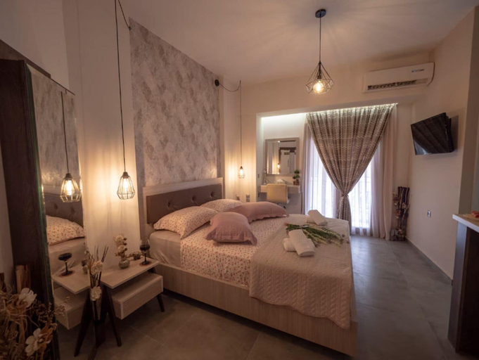 Room 5, ERONDAS CITY CENTER BOUTIQUE, Crete