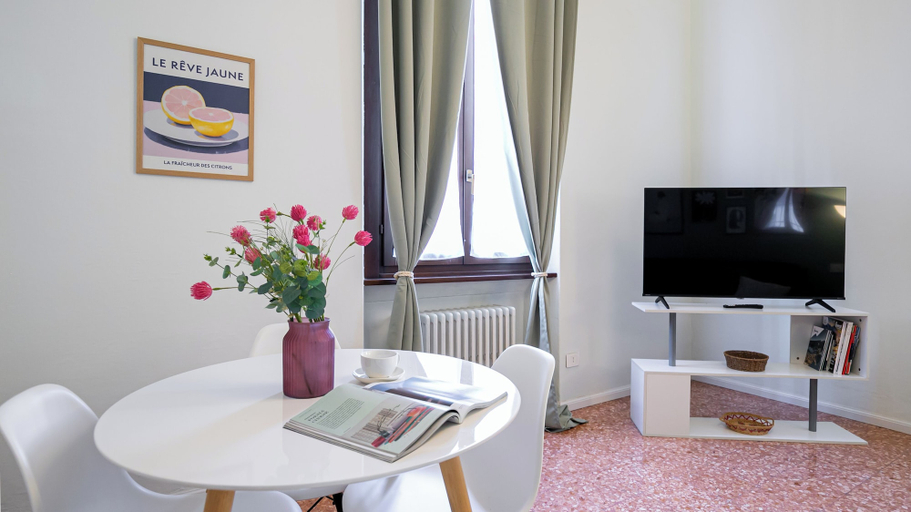 Interior 4, Italianway - Da Messina 20, Milano