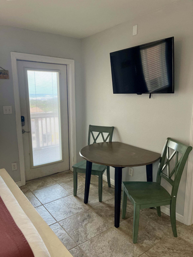 Dining, Beachgate Condo Suites And Hotel 225+226 2 Bedroom Condo, Nueces