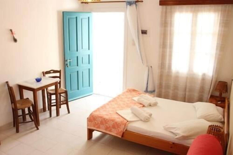 Room 5, Argo Studios, South Aegean