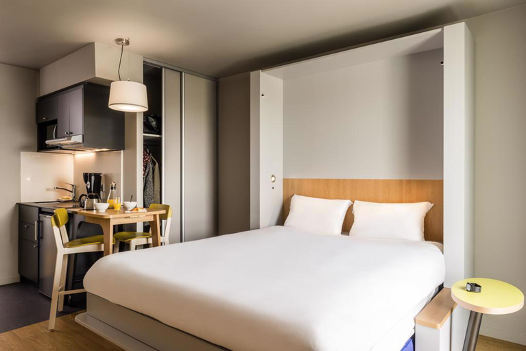 Bedroom 4, Aparthotel Adagio Access Colombes La Défense, Hauts-de-Seine