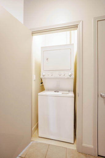 Laundry 3, CozySuites - Current at the Banks, Hamilton