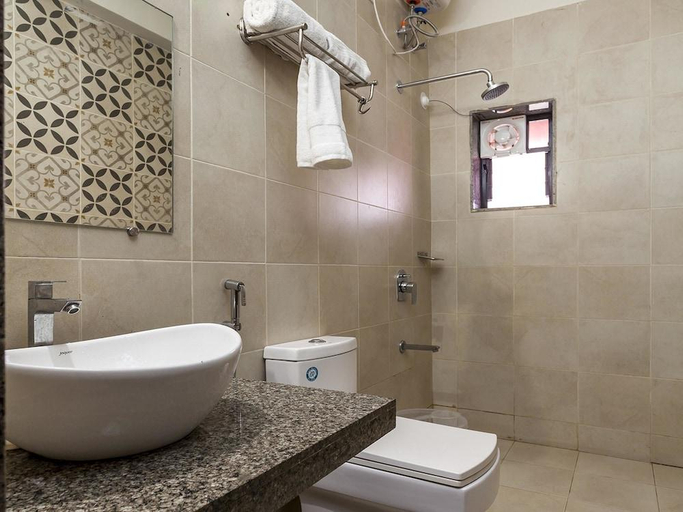 Bathroom 4, Townhouse Calangute, North Goa