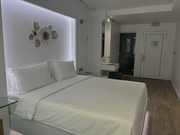 Room 2, WHITE ROSE ATHENS RESIDENCE, Attica