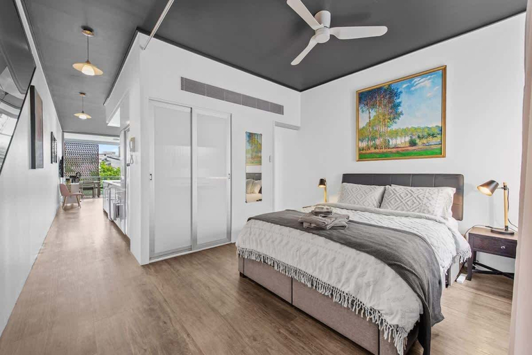 Interior 2, Central & Stylish! 1bed/1bath/1car ~ 5 Mins to CBD, Fortitude Valley