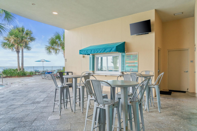 Food & Drinks, Aqua Beach Resort by Panhandle Getaways, Bay
