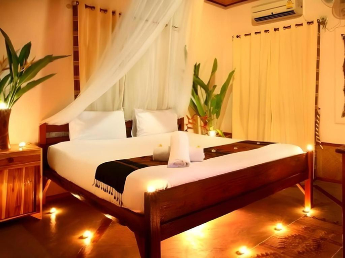 Bedroom 2, Pailove & Baanchonphao Resort, Pai