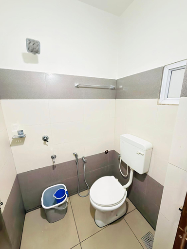 Bathroom 5, Apsara Residency, Malappuram