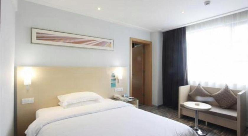 Bedroom 2, City Comfort Inn Beiliu Bus Terminal, Yulin