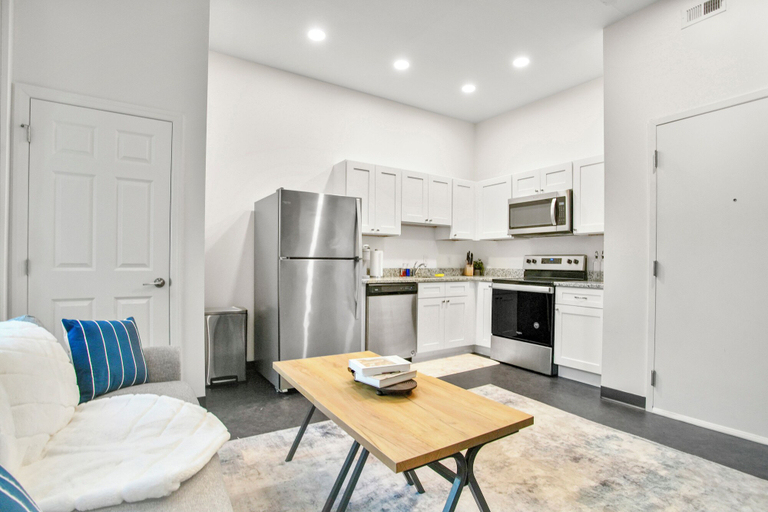Private kitchen 4, CozySuites - William, Allegheny