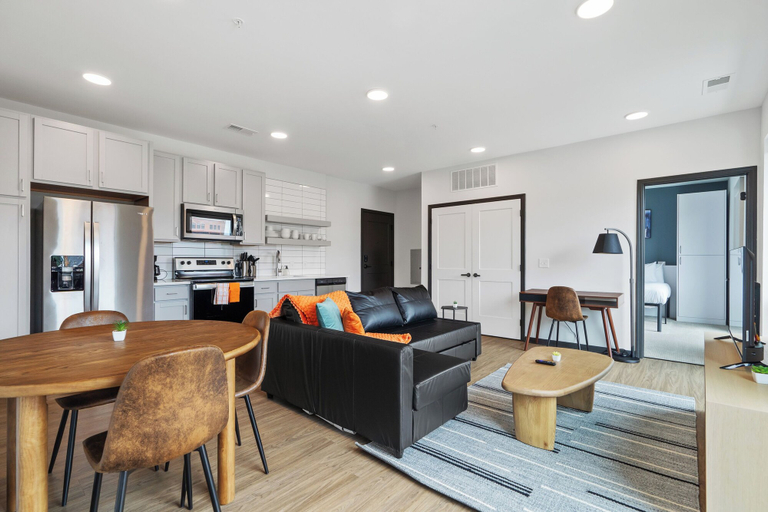 Living area 4, CozySuites at Block20, Marion