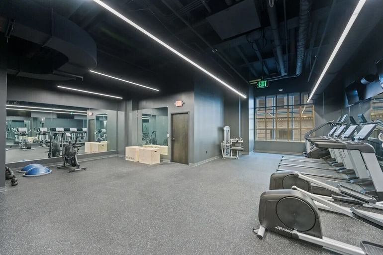 Gym 2, CozySuites - Sky Central, Cincinnati