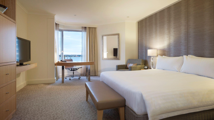 Bedroom 4, Hyatt Regency Perth, Perth