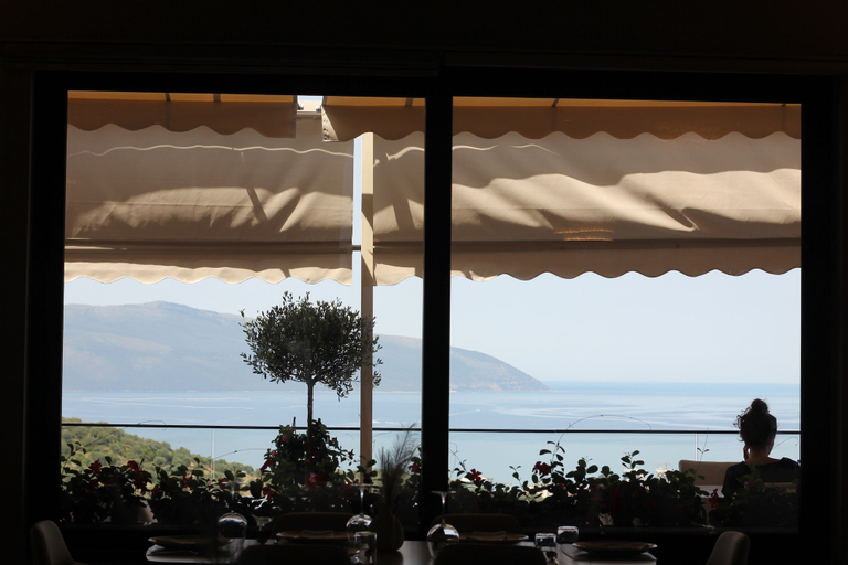Dining 5, KAÑ Inn & Restaurant, Vlorës