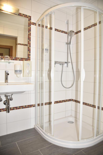 Bathroom 4, Hotel Gasthof Kamml, Salzburg Umgebung