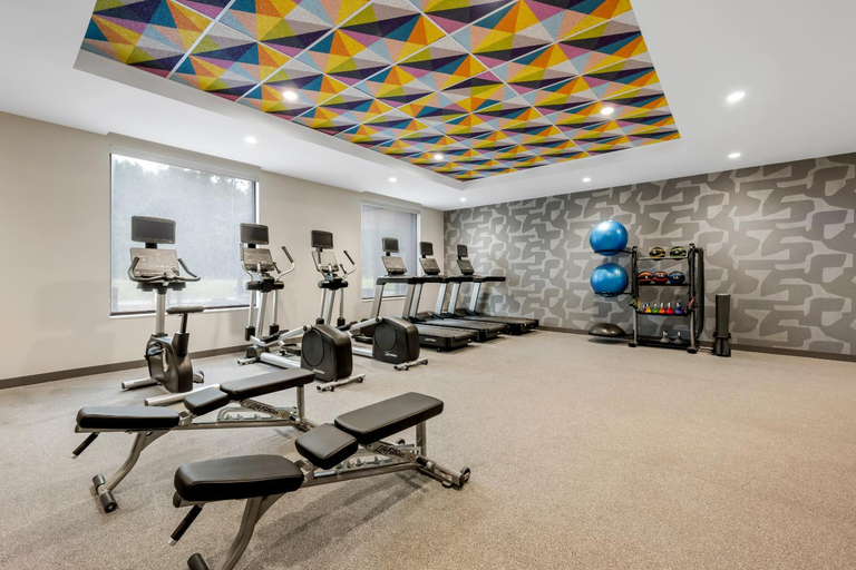 Fitness center, Home2 Suites by Hilton Sneads Ferry North Topsail Beach, Onslow