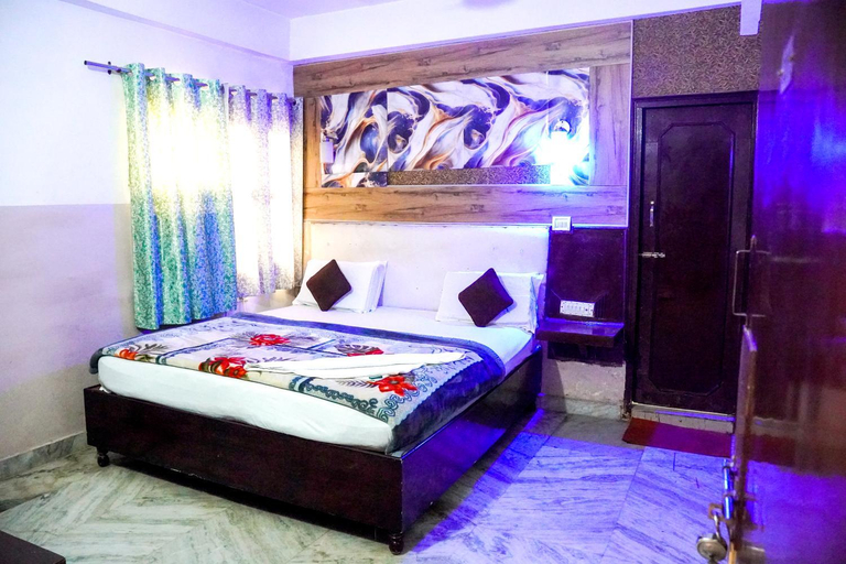 Bedroom 2, Hotel Taj Wonder Inn, Agra