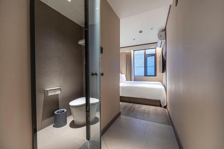 Bathroom 3, Hanting Hotel Shanghai Hongqiao Meihong Road, Shanghai