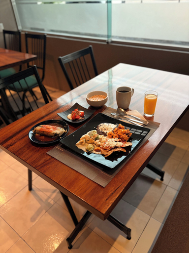 Food & Drinks 5, Plaza Inn Express, Tapachula