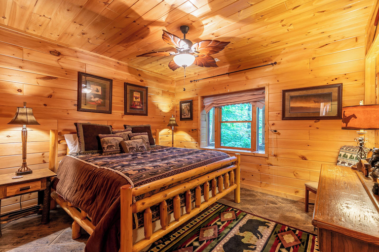Interior 5, 4BR Running Waters Lodge at Eagles Nest, Avery