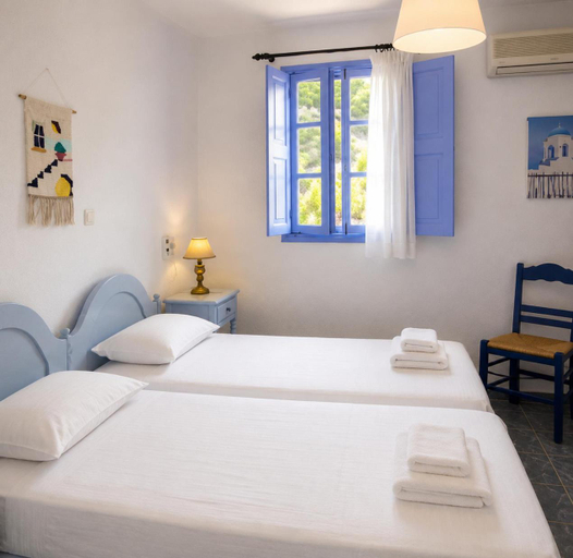 Bedroom 3, Porto Sikinos Hotel, South Aegean