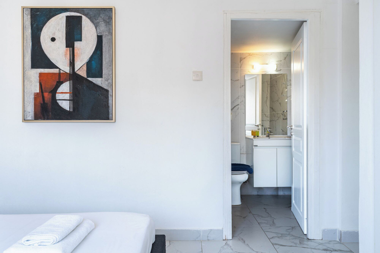 Room 3, Miami Beach Seaview Suite Limassol