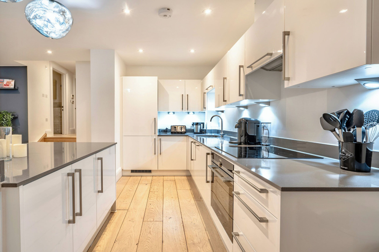 Private kitchen, The Courtyard Clause at No. 64, London