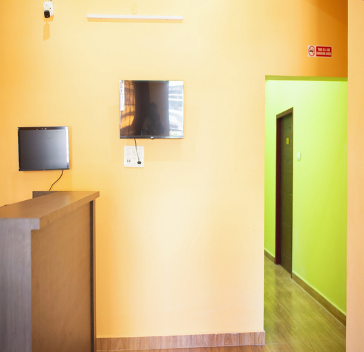 Interior, Sri Siva Shankara Inn, Tiruvannamalai