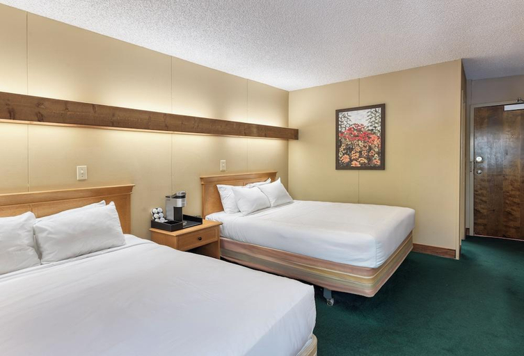 Bedroom, Cedar Grove Lodge, Fresno