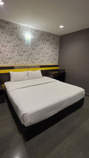 Bedroom 2, Kampar Boutique Hotel (Old Town - Beside Cinema), Kampar