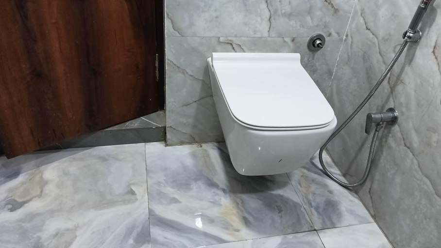 Bathroom 3, Hotel Taj Wonder Inn, Agra