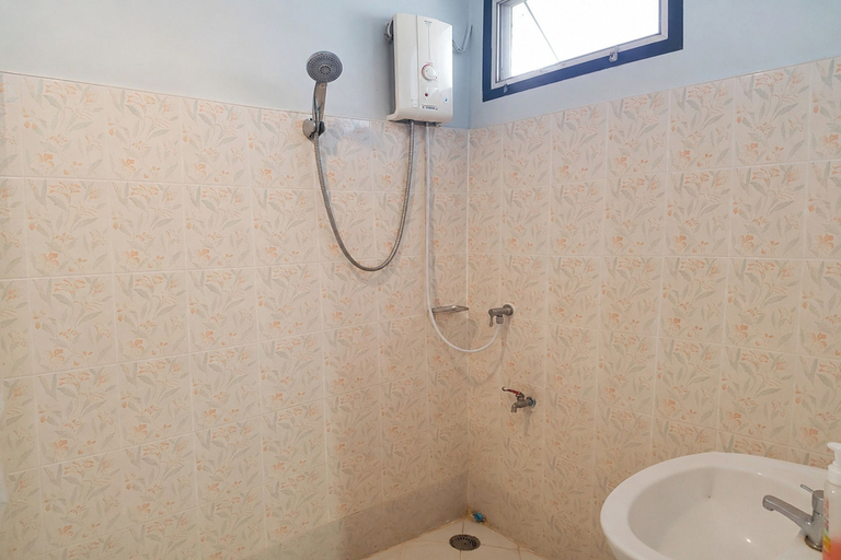 Bathroom 4, House Number 3, Muang Phitsanulok