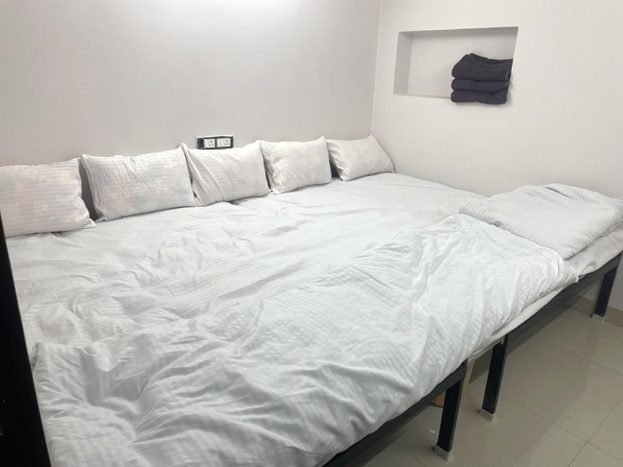 Bedroom 5, Hotel Dev Bhoomi, Ujjain