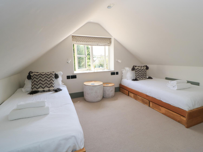 Bedroom 2, 12 Manor Farm Close, Oxfordshire