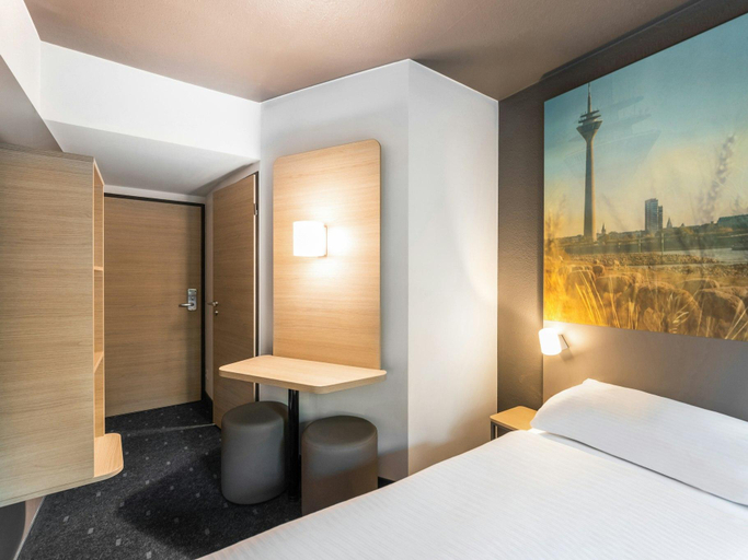 Bedroom 3, B&B HOTEL Dusseldorf-Lintorf, Mettmann