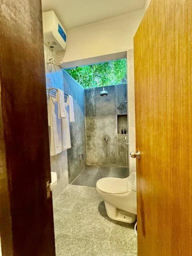 Bathroom 3, Seascape Retreats Dhigurah