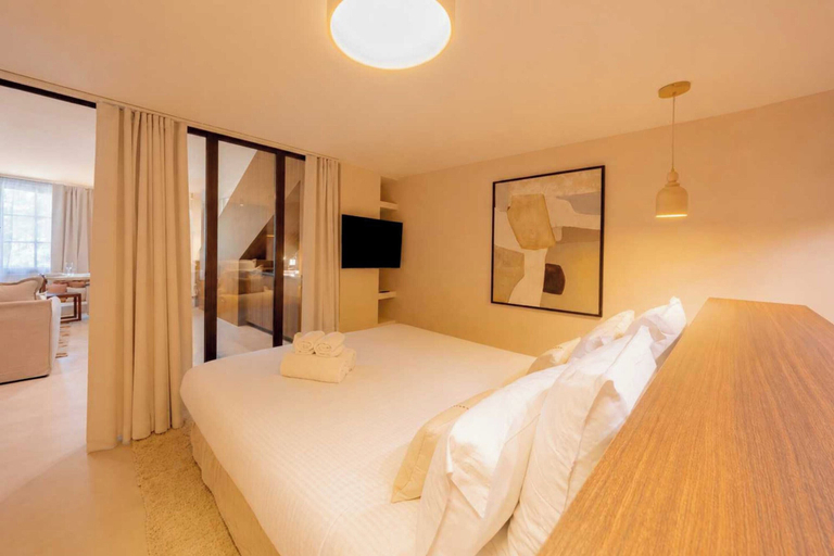 Room 5, Modern 2bdr Flat for 6P - Saint-tropez / Port, Var