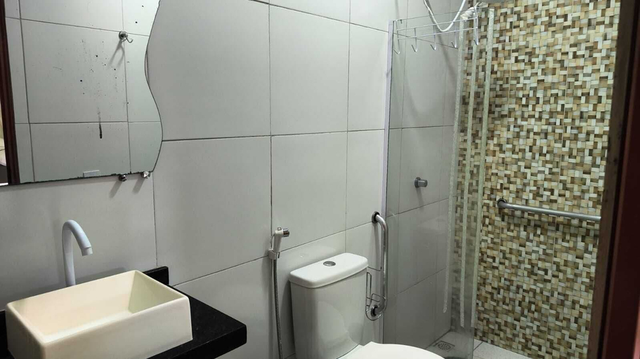 Bathroom 3, POUSADA ACONCHEGO SANTARÉM, Barreirinhas