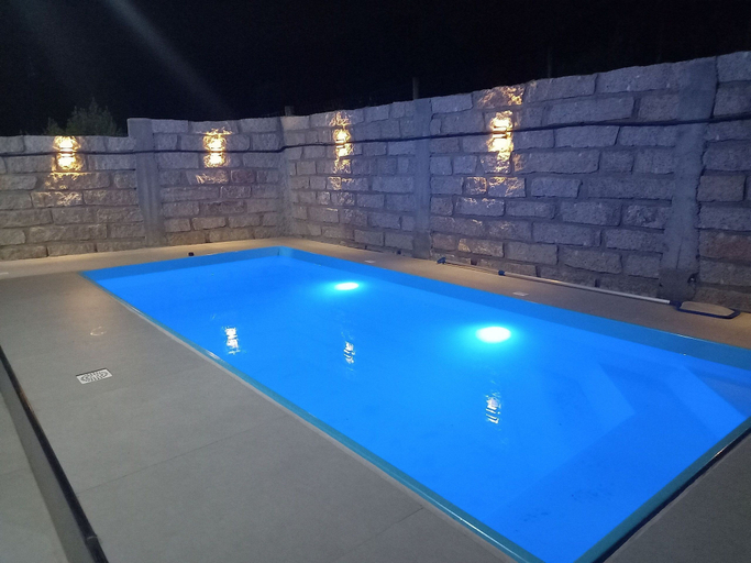 Sport & Beauty 5, Franca's House - Piscina - Praia do Rosa, Imbituba