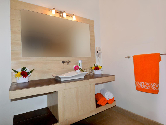 Bathroom 4, VILLAS PLAYA SAMARA BEACH FRONT ALL INCLUSIVE RESORT, Nicoya