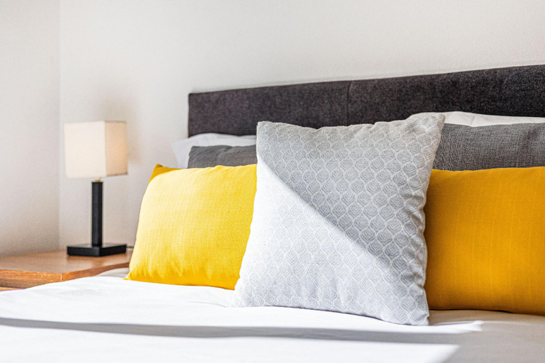 2, Casa Gaivota | Traditional house in central Lagos, Lagos